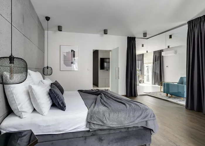 Apartment El - Lupus Poznan