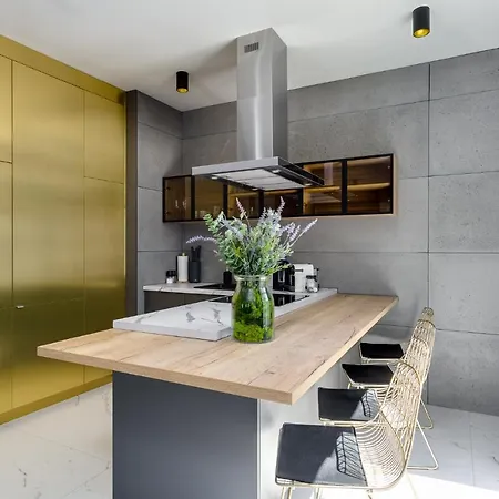 Apartment El - Lupus
